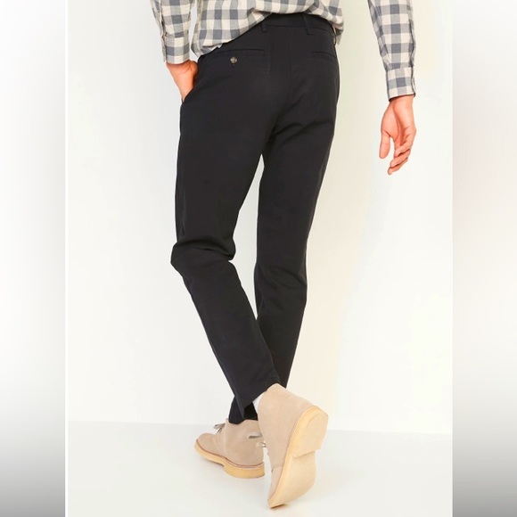 Old Navy Athletic Built-In Flex Rotation Chino Pants for Men - Picture 2 of 5
